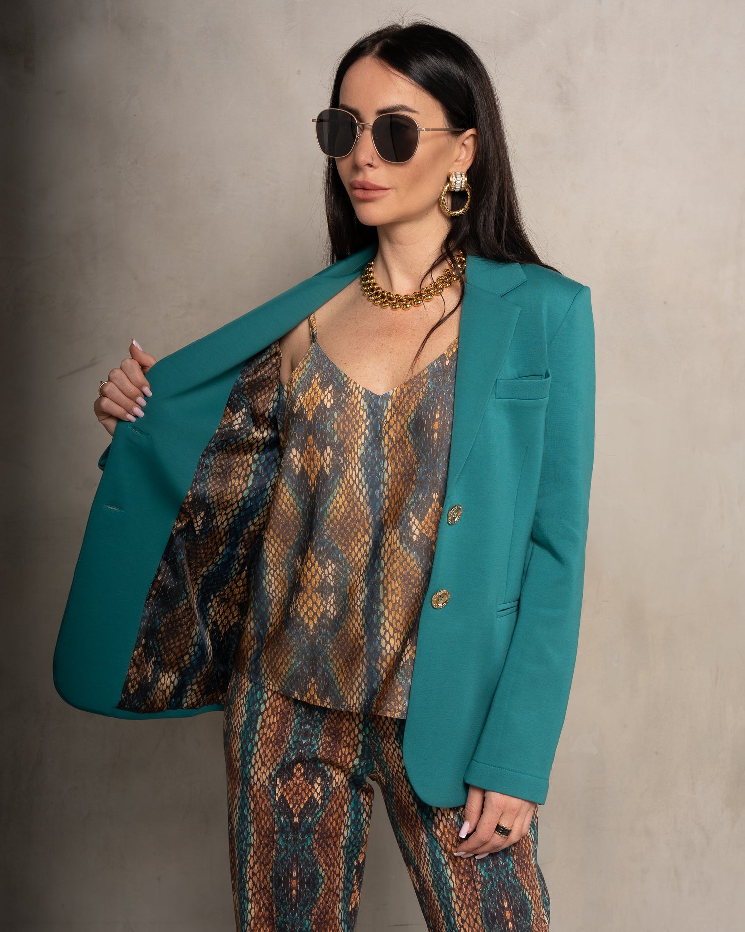 Morrison Ultra Luxe Blazer Peacock