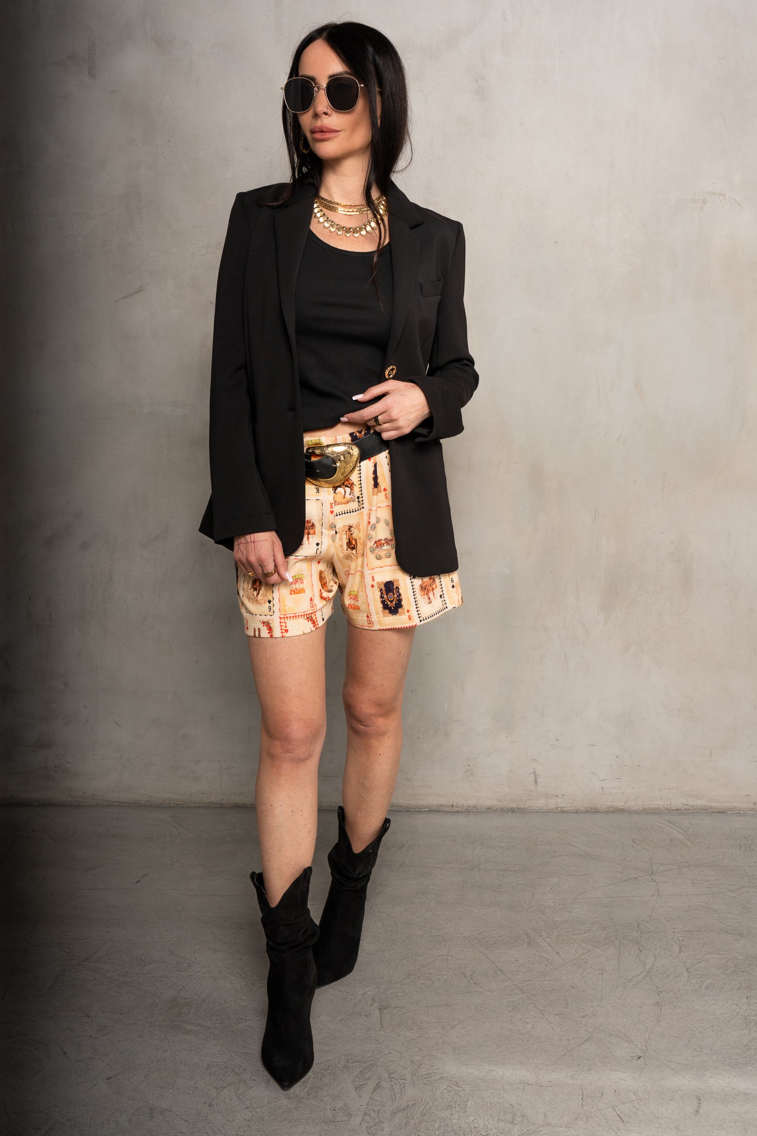 Riley Interlock Tailored Short - Western Cards