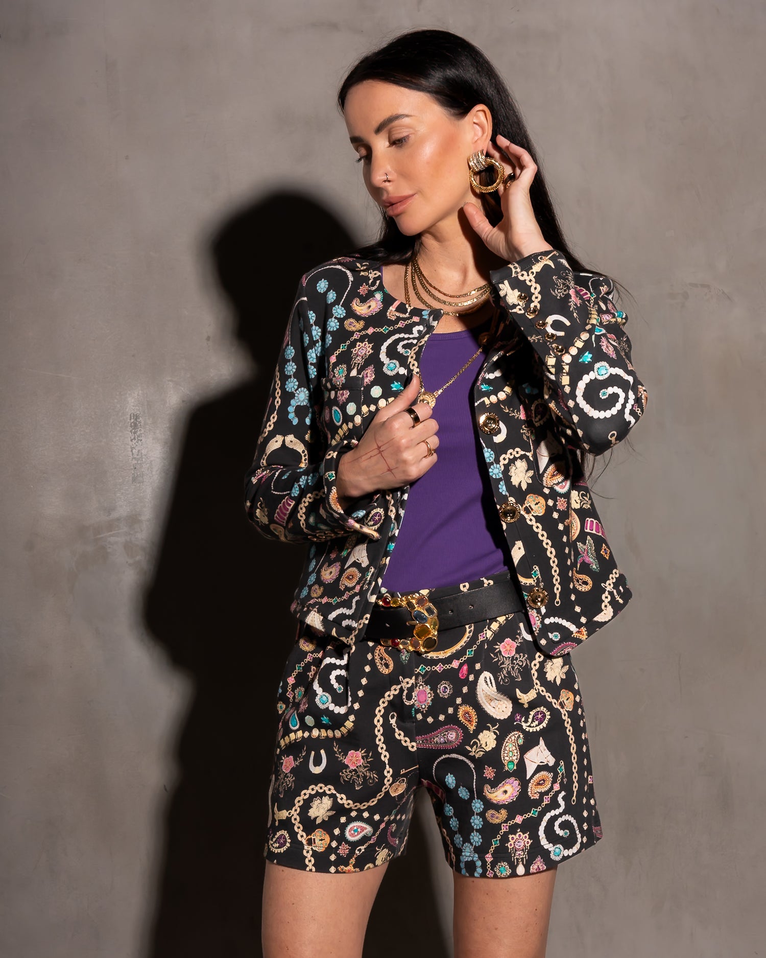 Case Interlock Collarless Jacket Vintage Jewelry