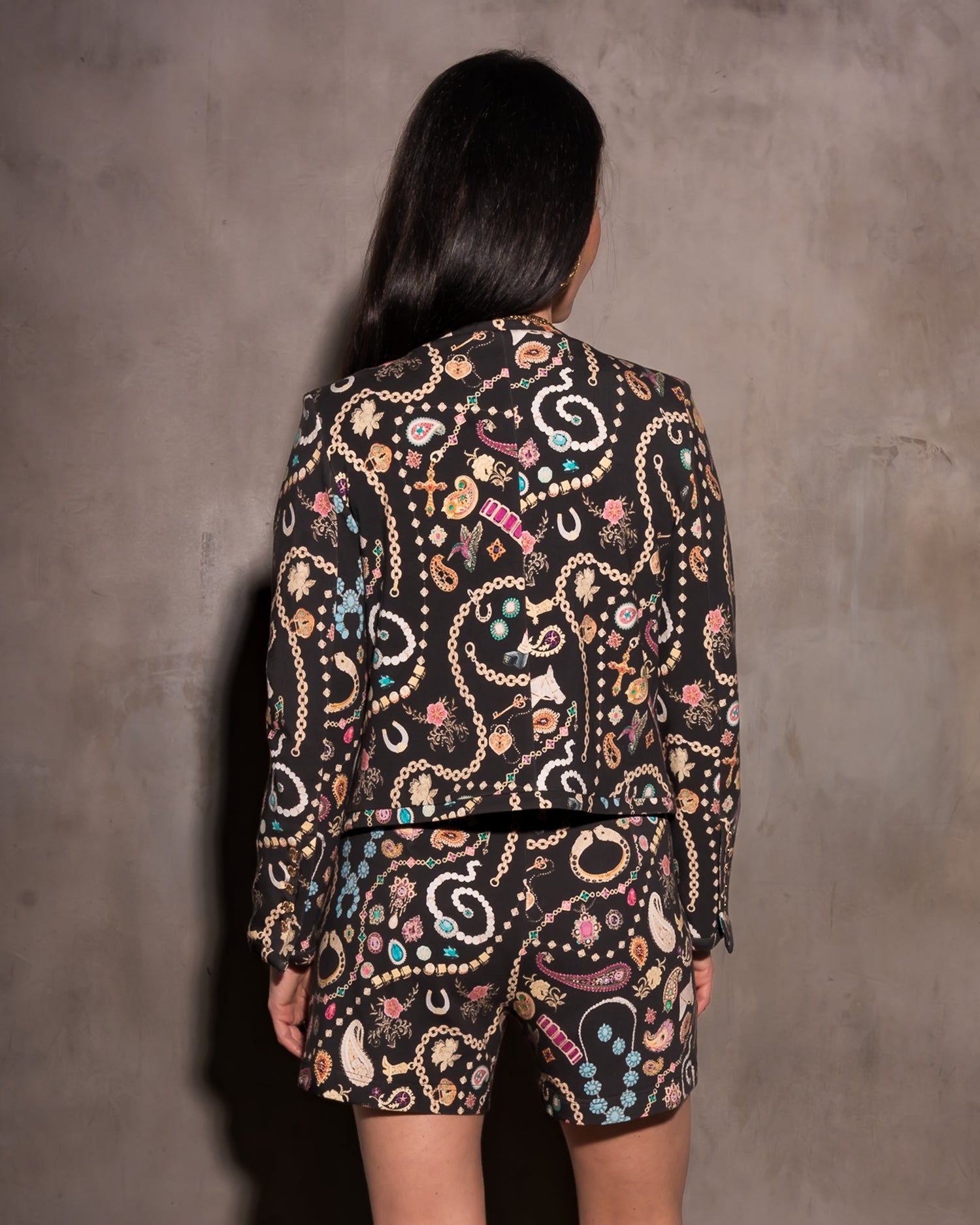 Case Interlock Collarless Jacket Vintage Jewelry