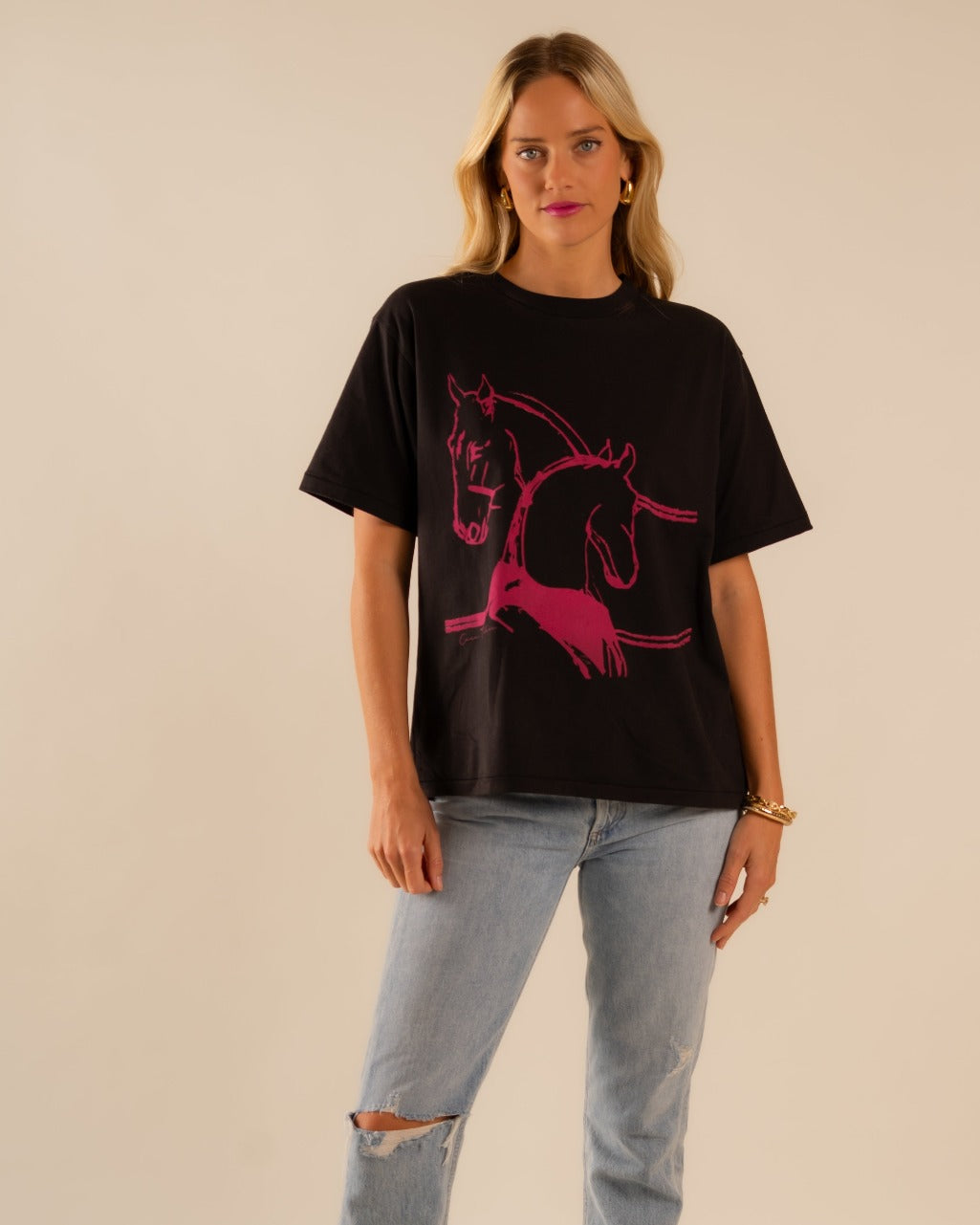 Marlie Tee Horses Embrace Black