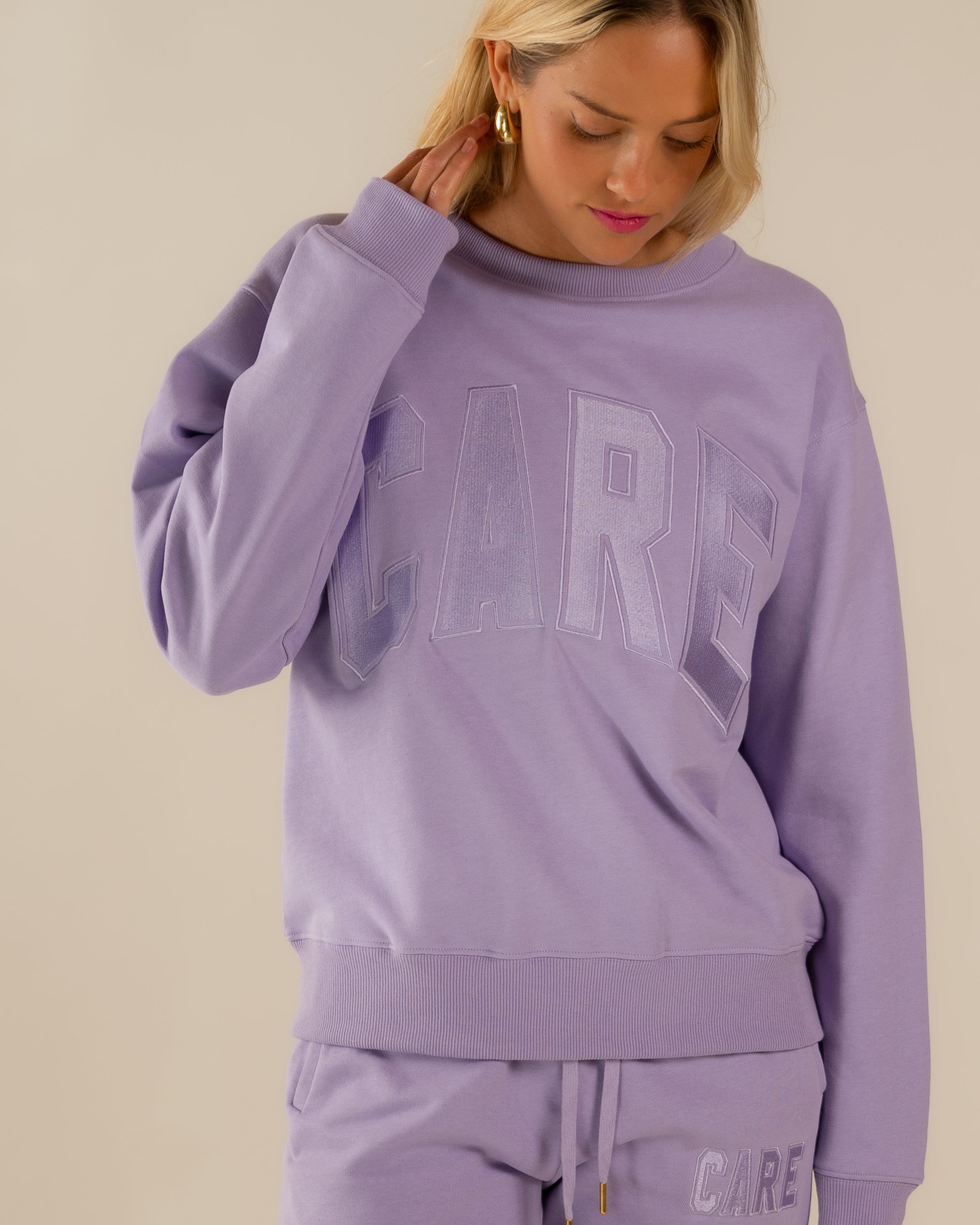 CARE Classic Crewneck - Lilac