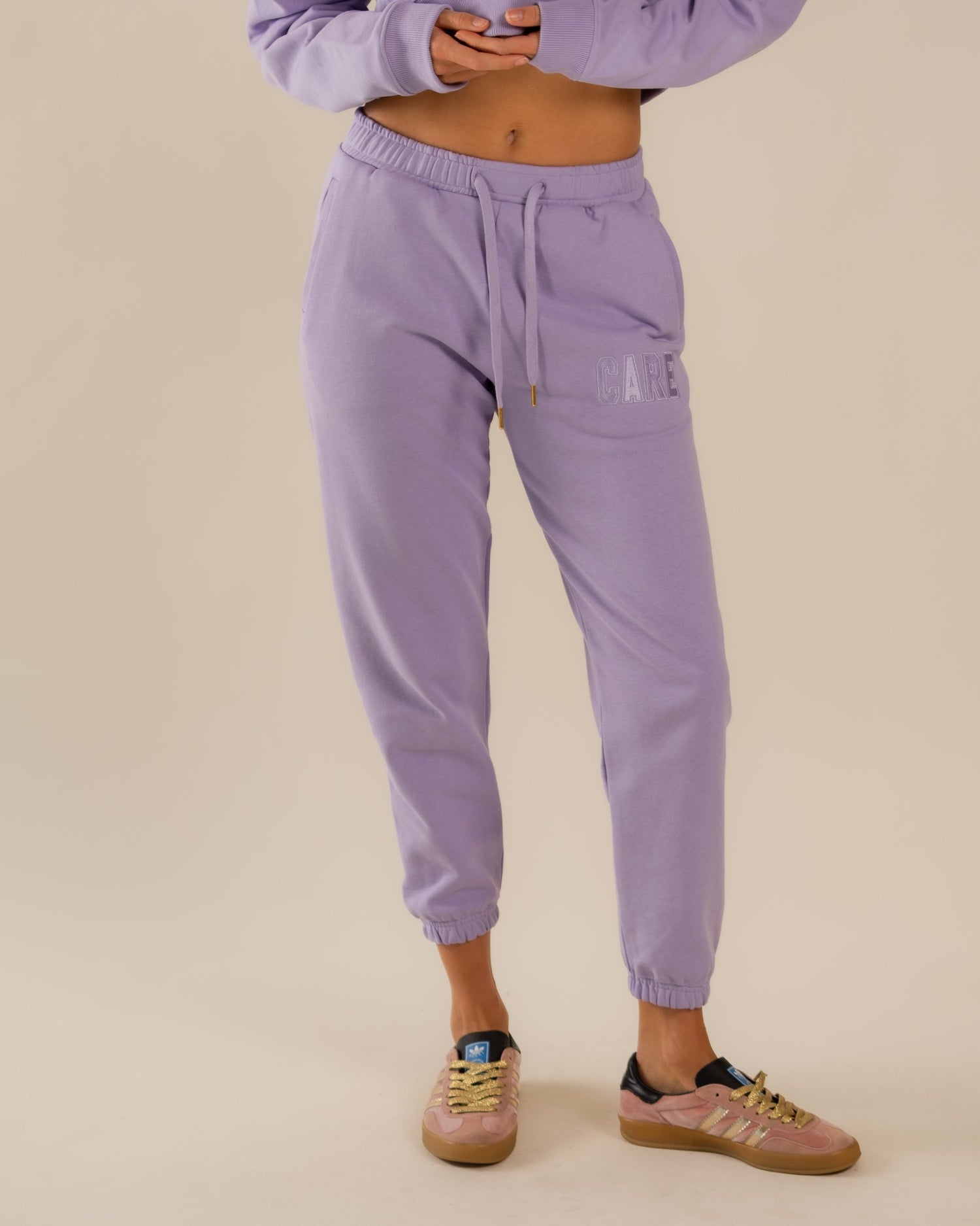 CARE Classic Sweatpants - Lilac