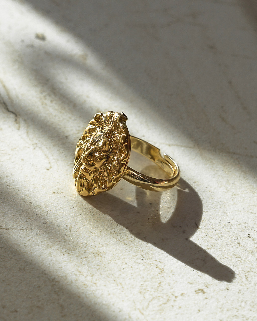 Gold Lions Med Head Ring