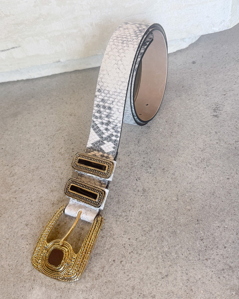 White Cobra Belt