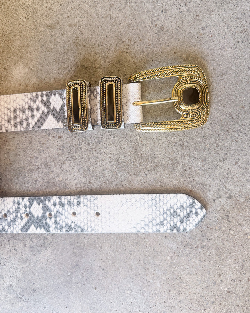 White Cobra Belt