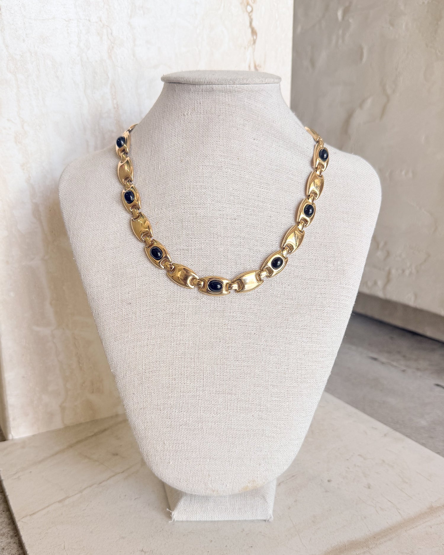 Vintage black enamel gold tone chain necklace