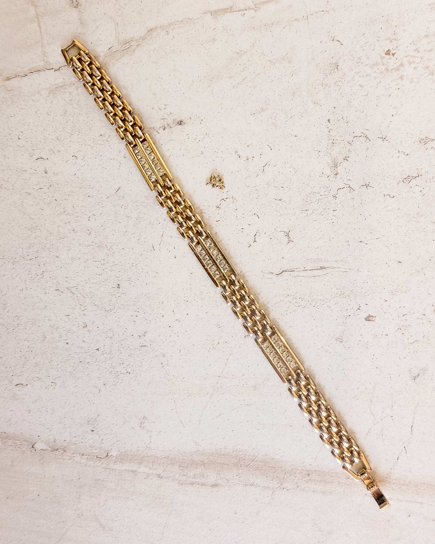 Vintage Goldtone panther link Bracelet