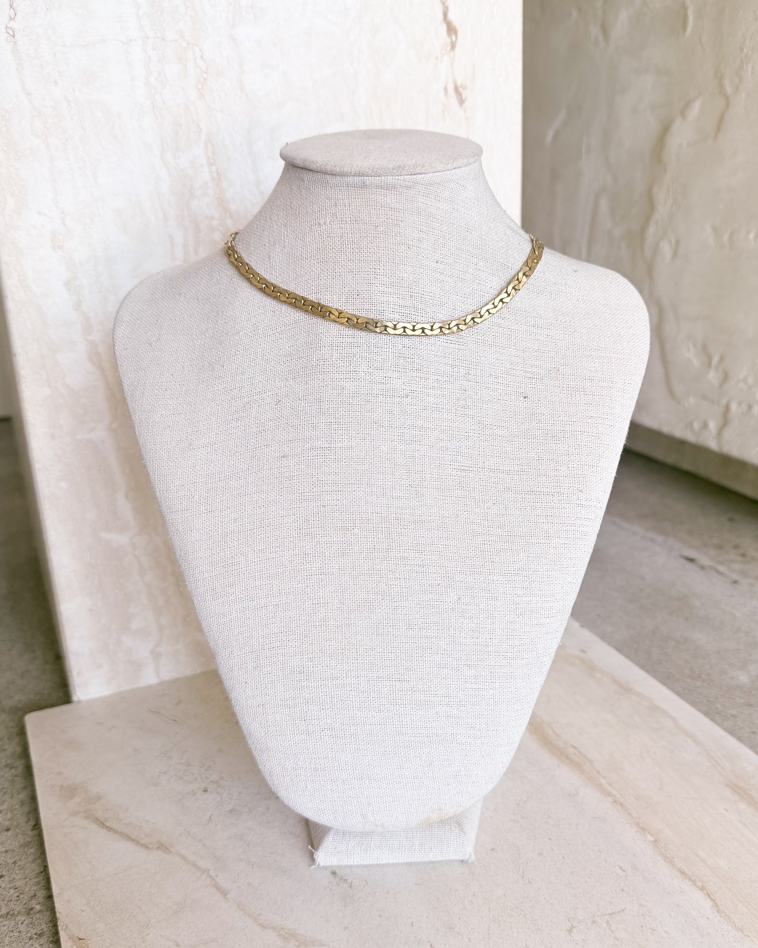 Vintage Signed Direction One Gold Tone Chain Collar Necklace