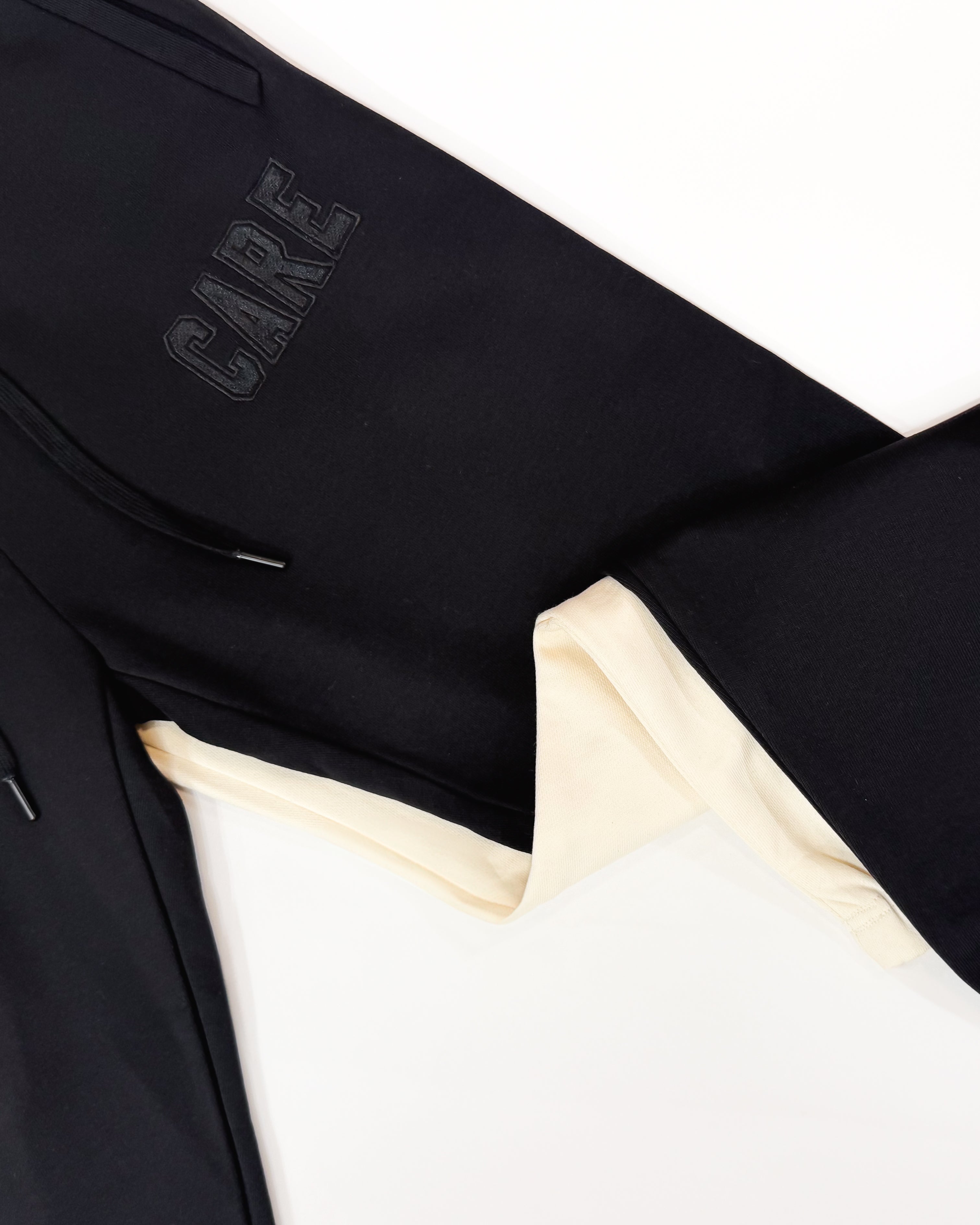 CARE Classic Sweatpants - Black