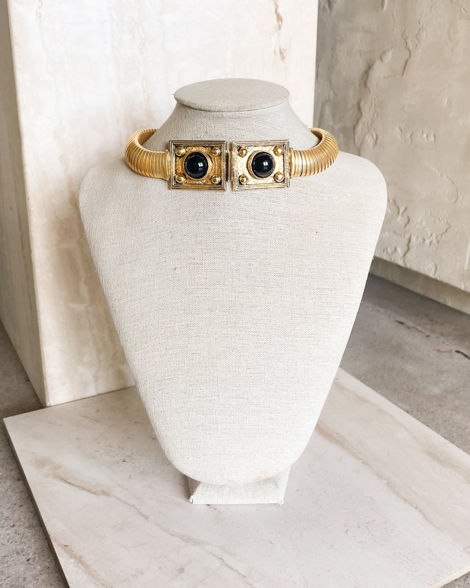 Vintage Onyx Gold Tone Chocker Necklace