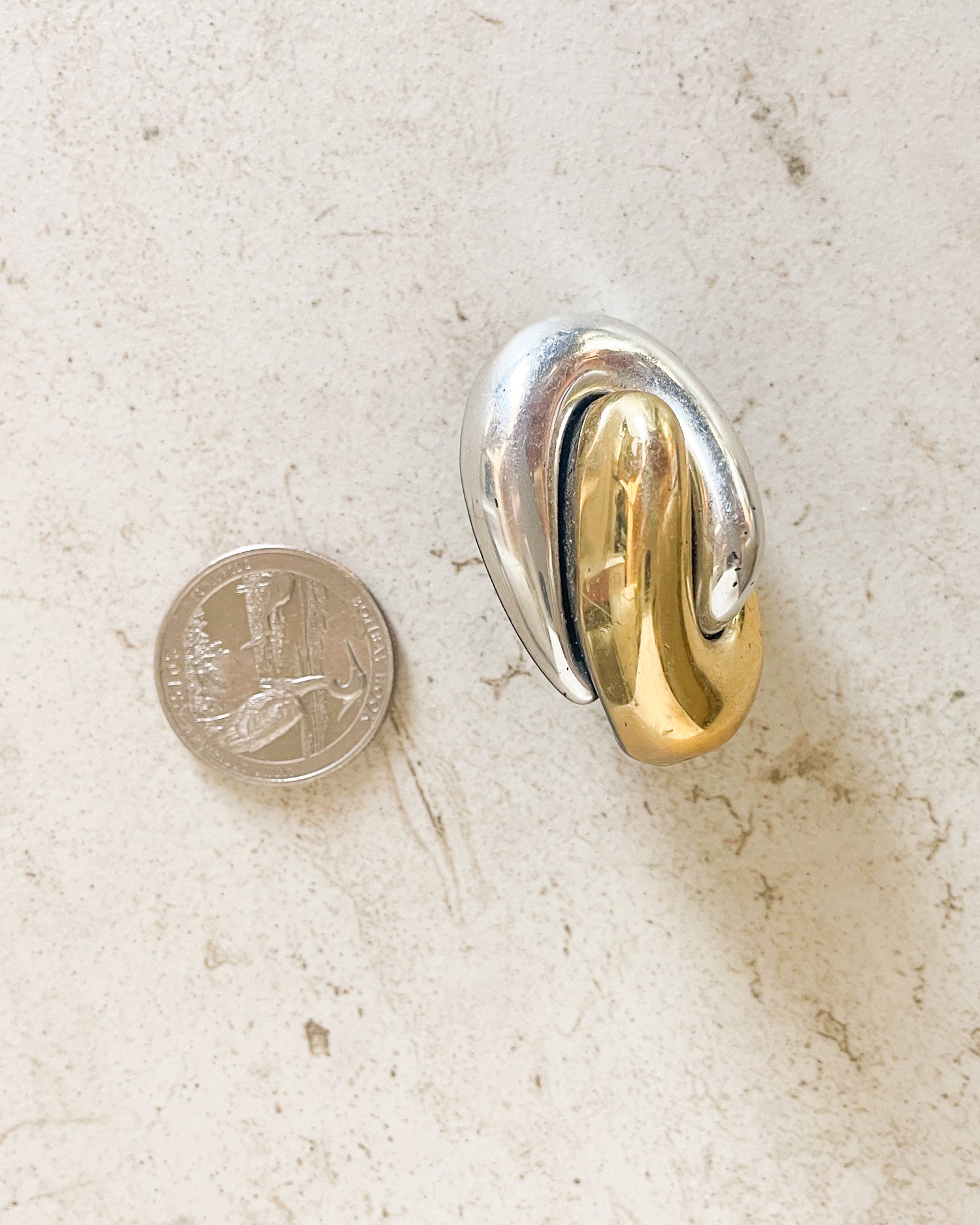 Vintage Two-tone Interlocking oval Earrings