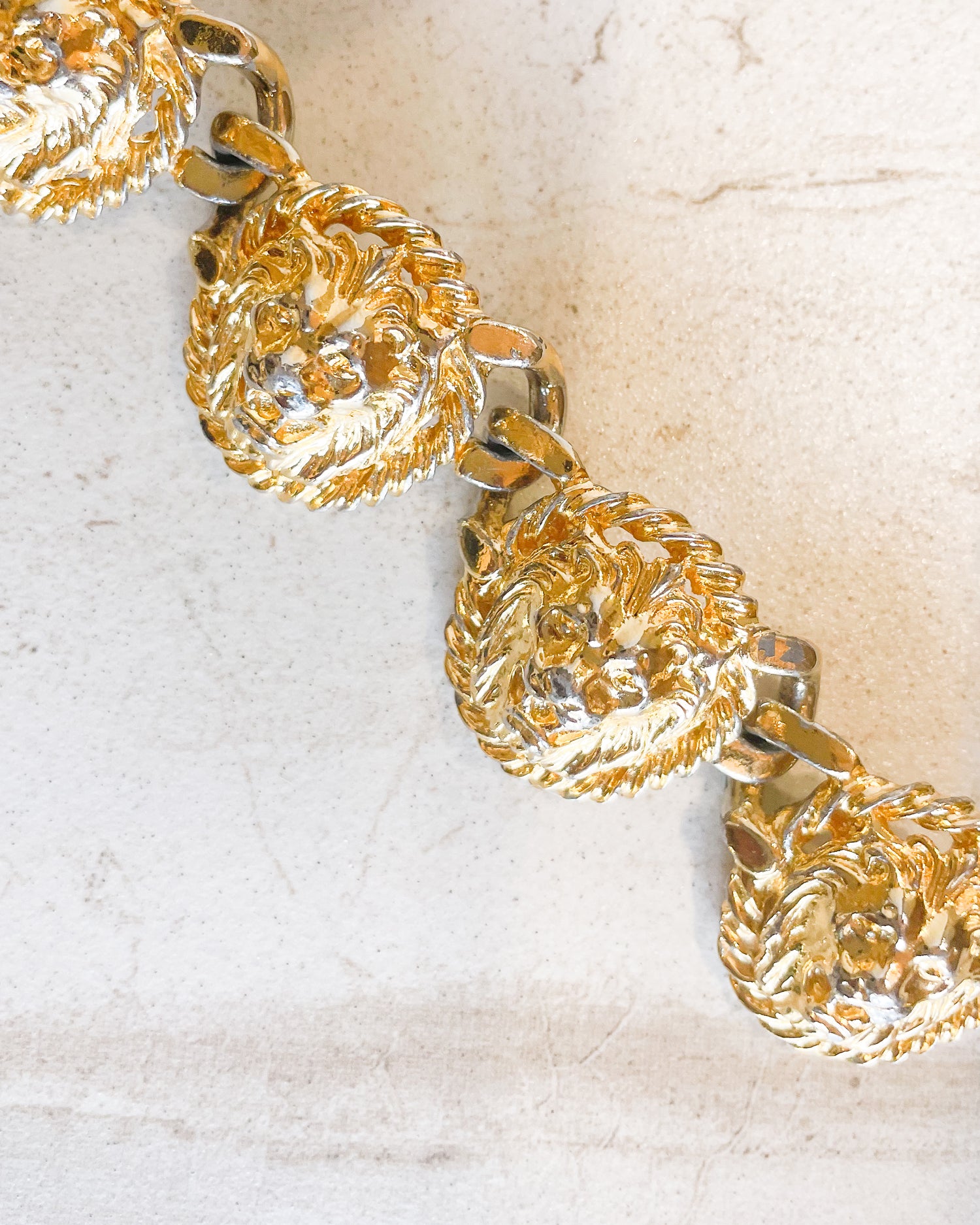 Vintage Gold Lion Heads Bracelet