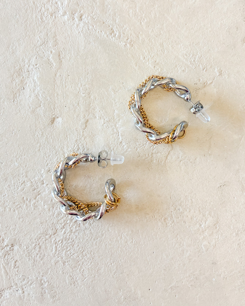 Two-Tone Chain Open Hoop