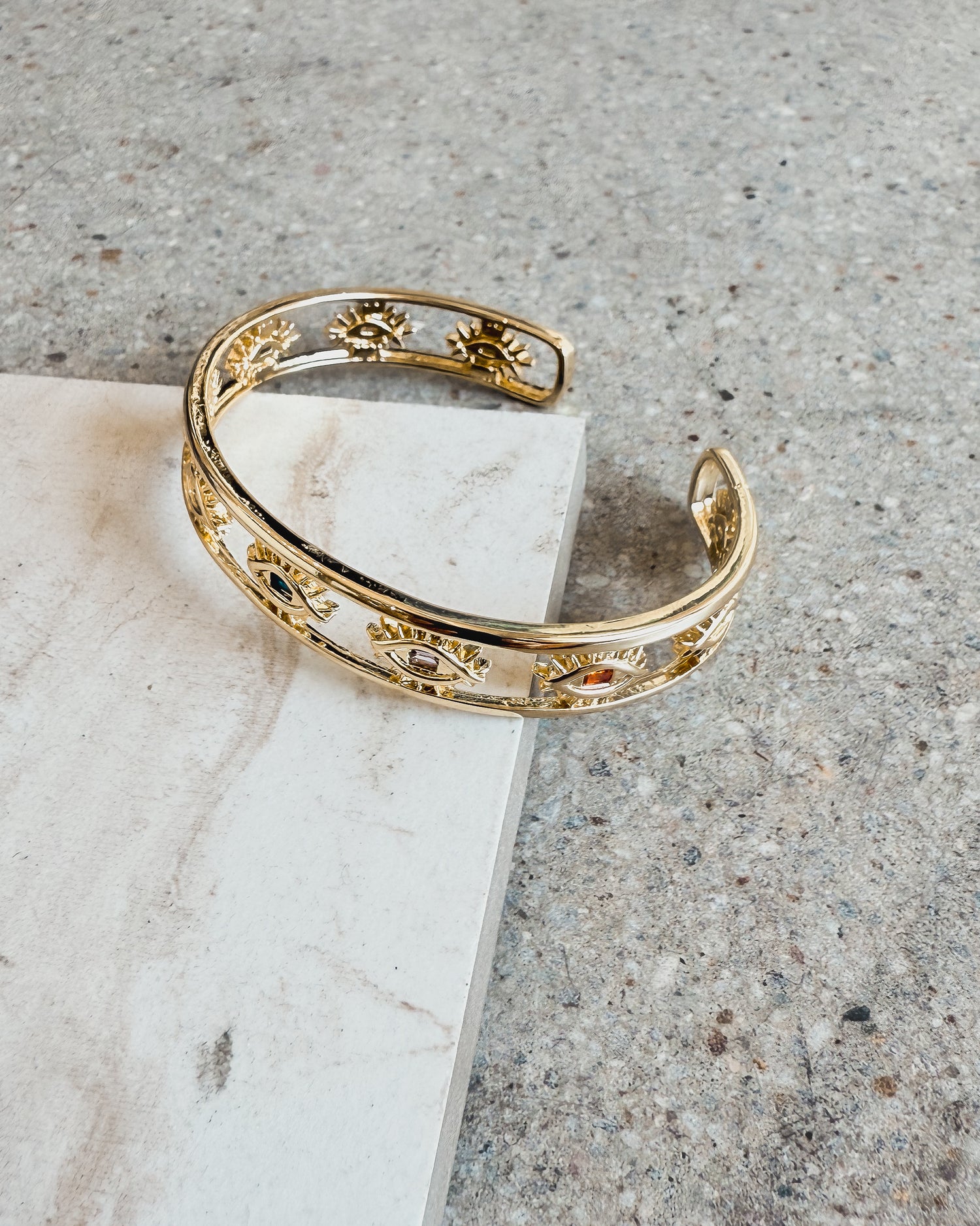 Eye Cuff