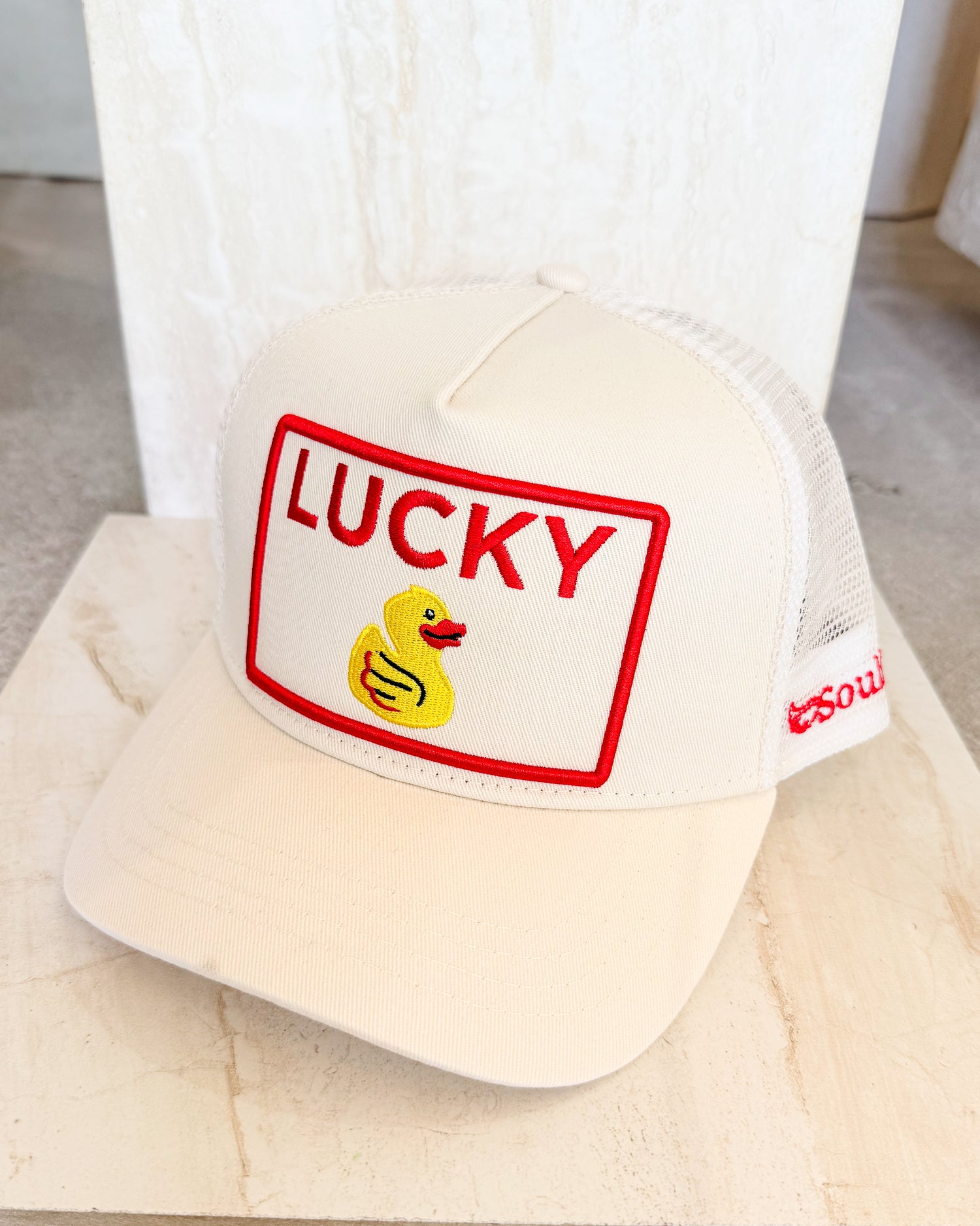 Lucky Duck Trucker - Cream