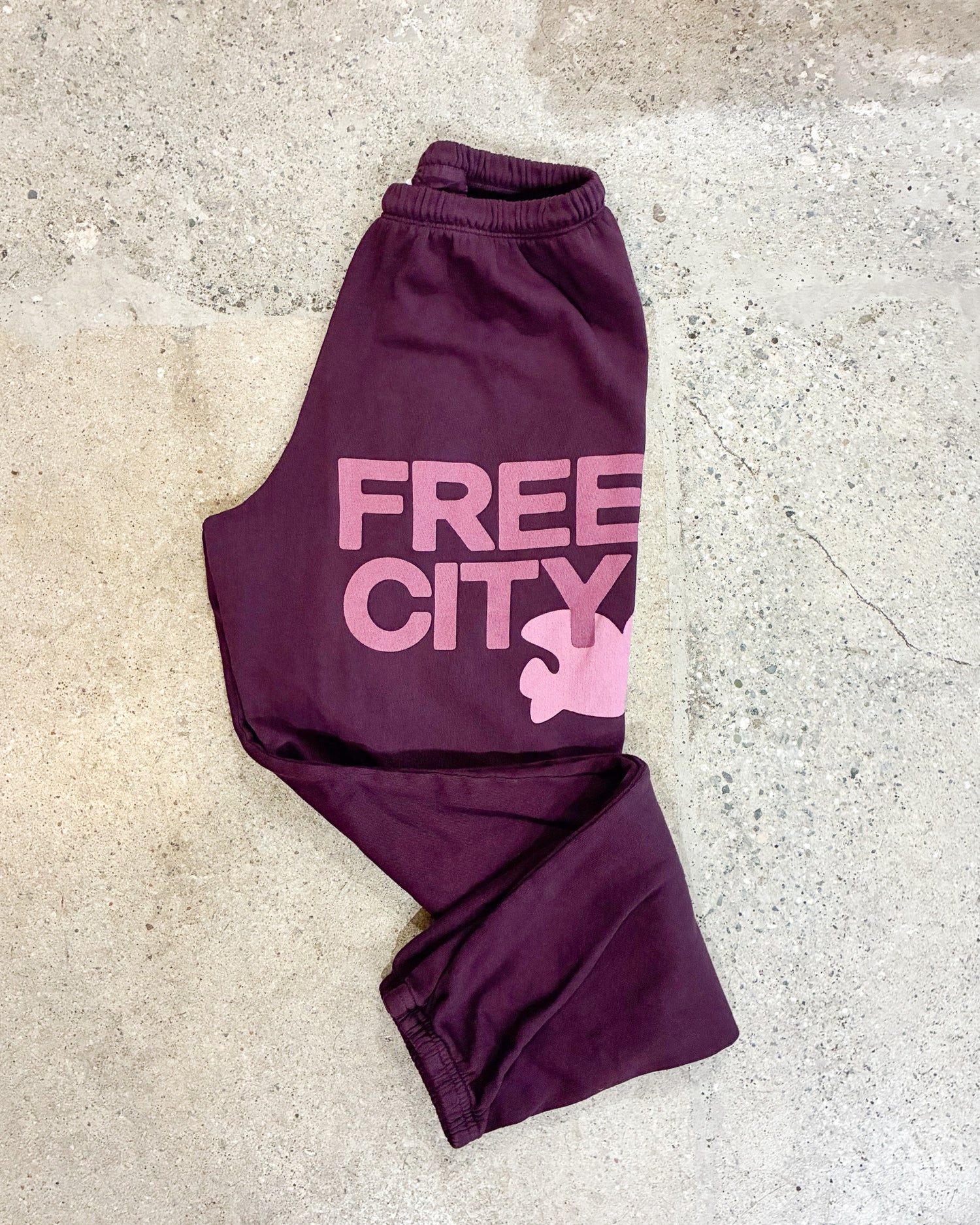 FREECITY LARGE SWEATPANT- BENDL