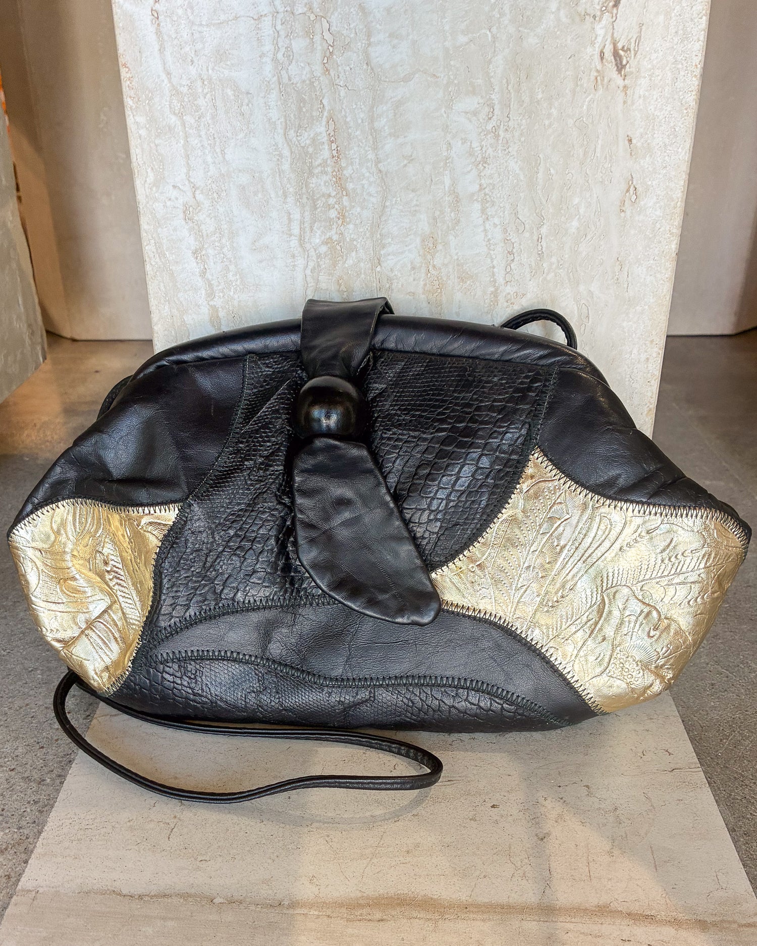 Vintage Puffy Black Patent-Leather Oval Shoulder Clutch