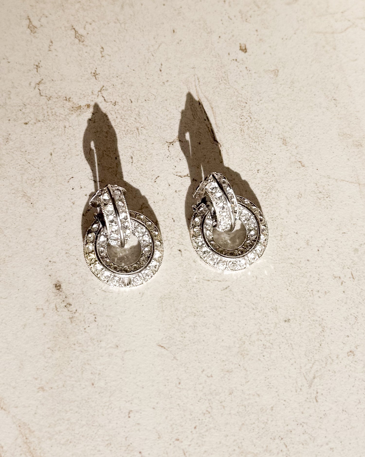 Vintage  Circle Crystal Clear SILVERTONE Clip Earrings