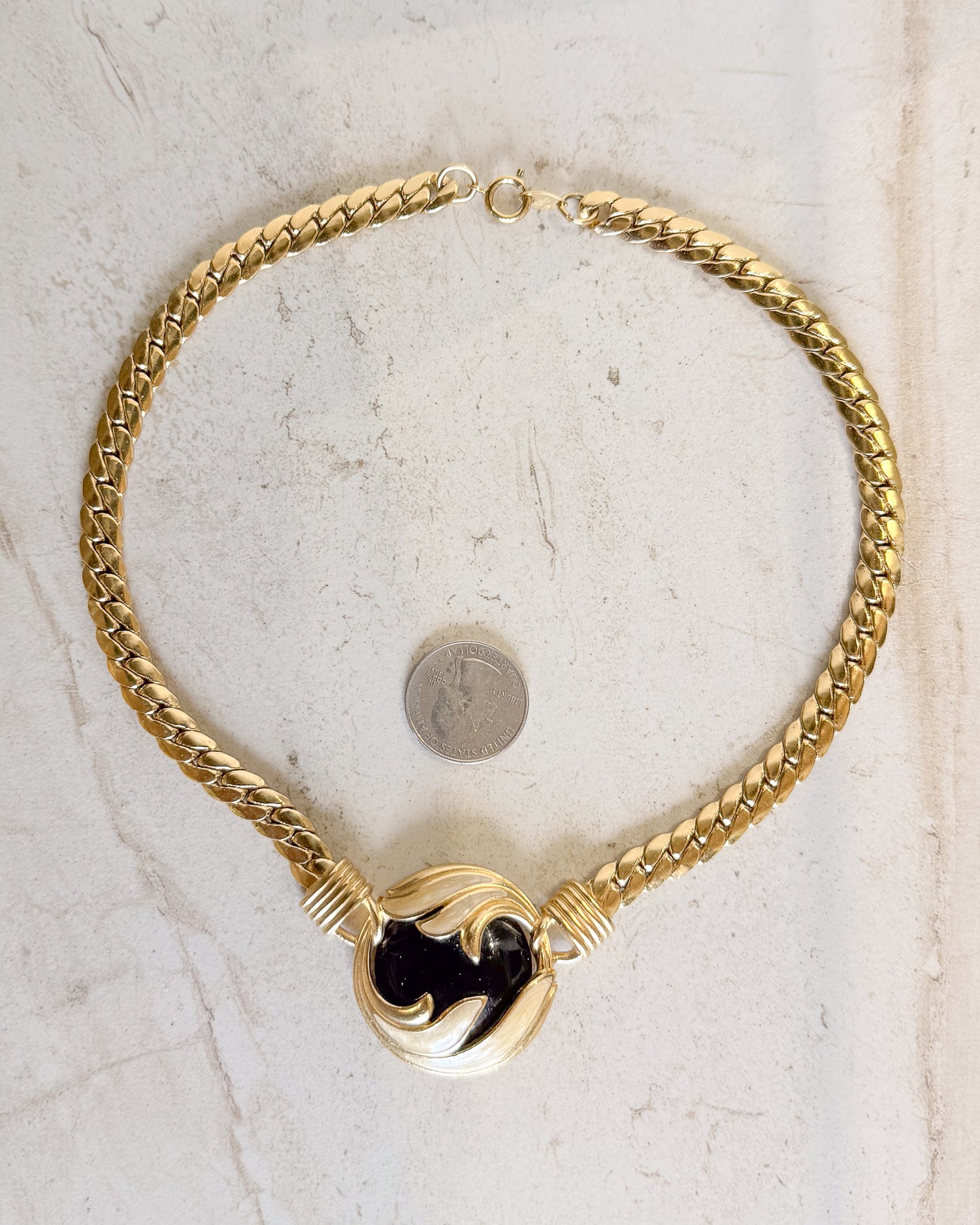 Vintage Signed Black cabochon stone gold-tone choker necklace