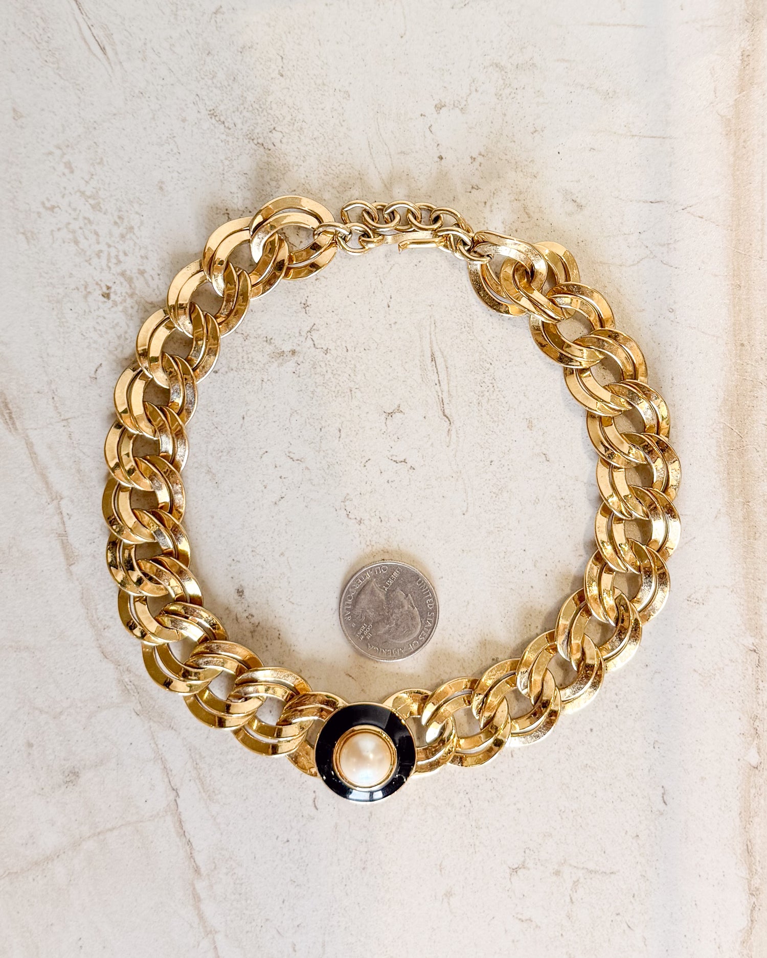 Vintage Signed Gold Tone Chunky Pearl Enamel Necklace