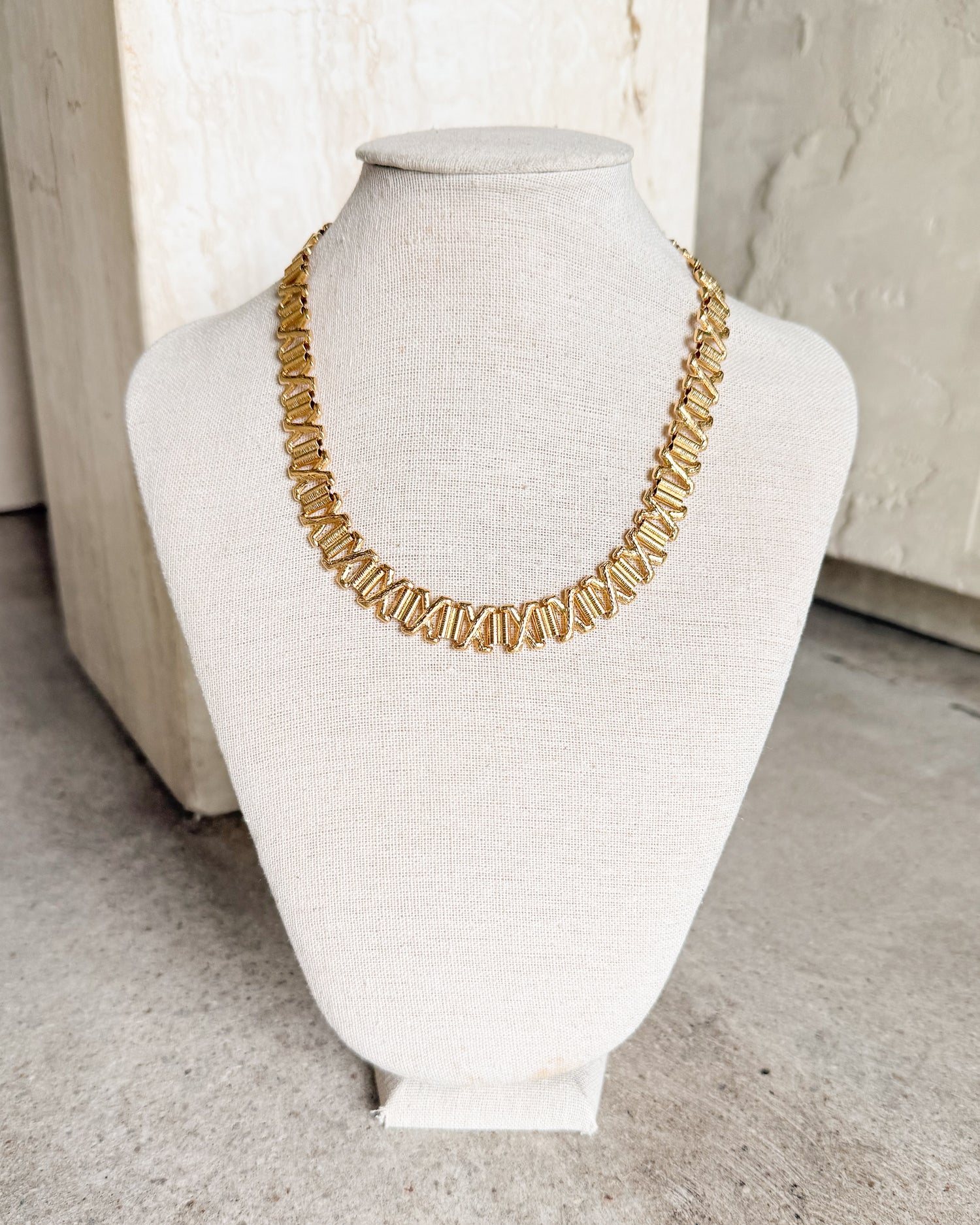 Vintage Gold Tone Track link Necklace