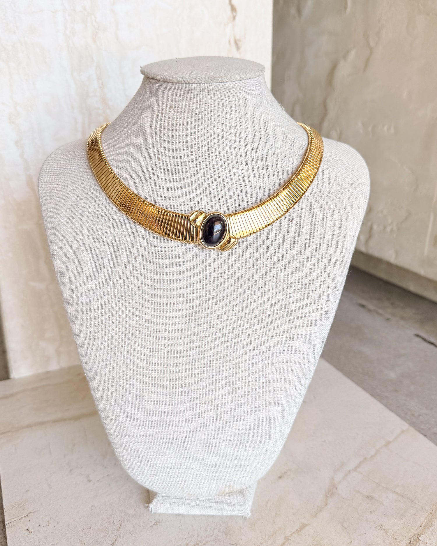 Vintage SIGNED Gold tone with black gem Necklace