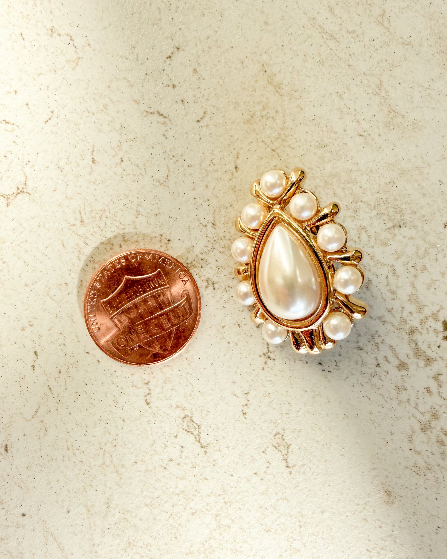 Vintage Pearl Teardrop Clip On Earrings