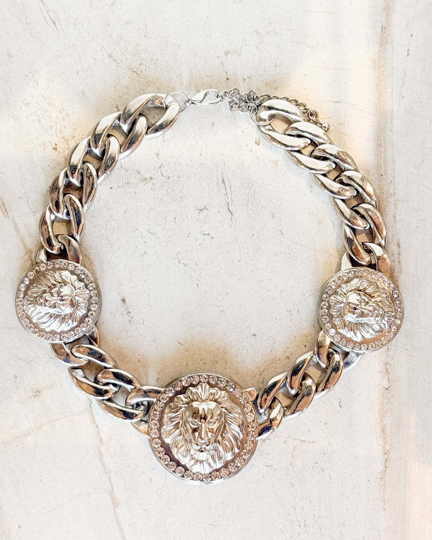 Vintage Three Head Lion Medallion Chain Necklace