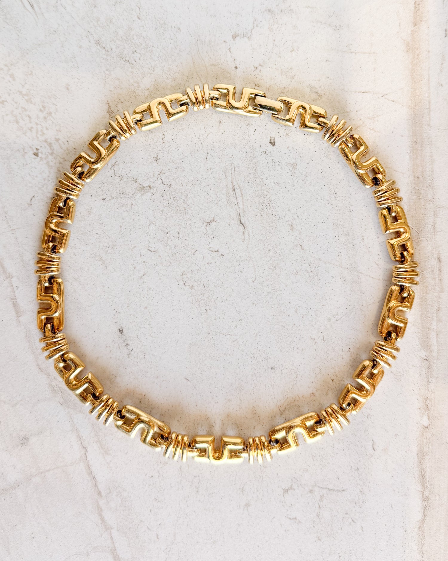 Vintage Signed Chunky Gold U-link chain necklace