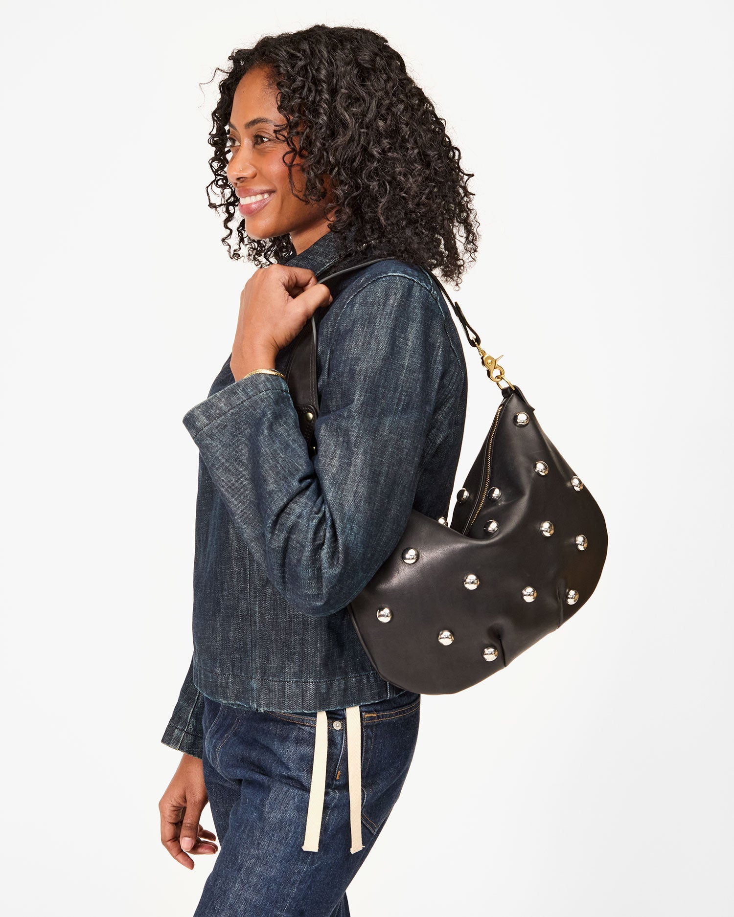 Moyen Messenger Black Naturelle w/ Studs