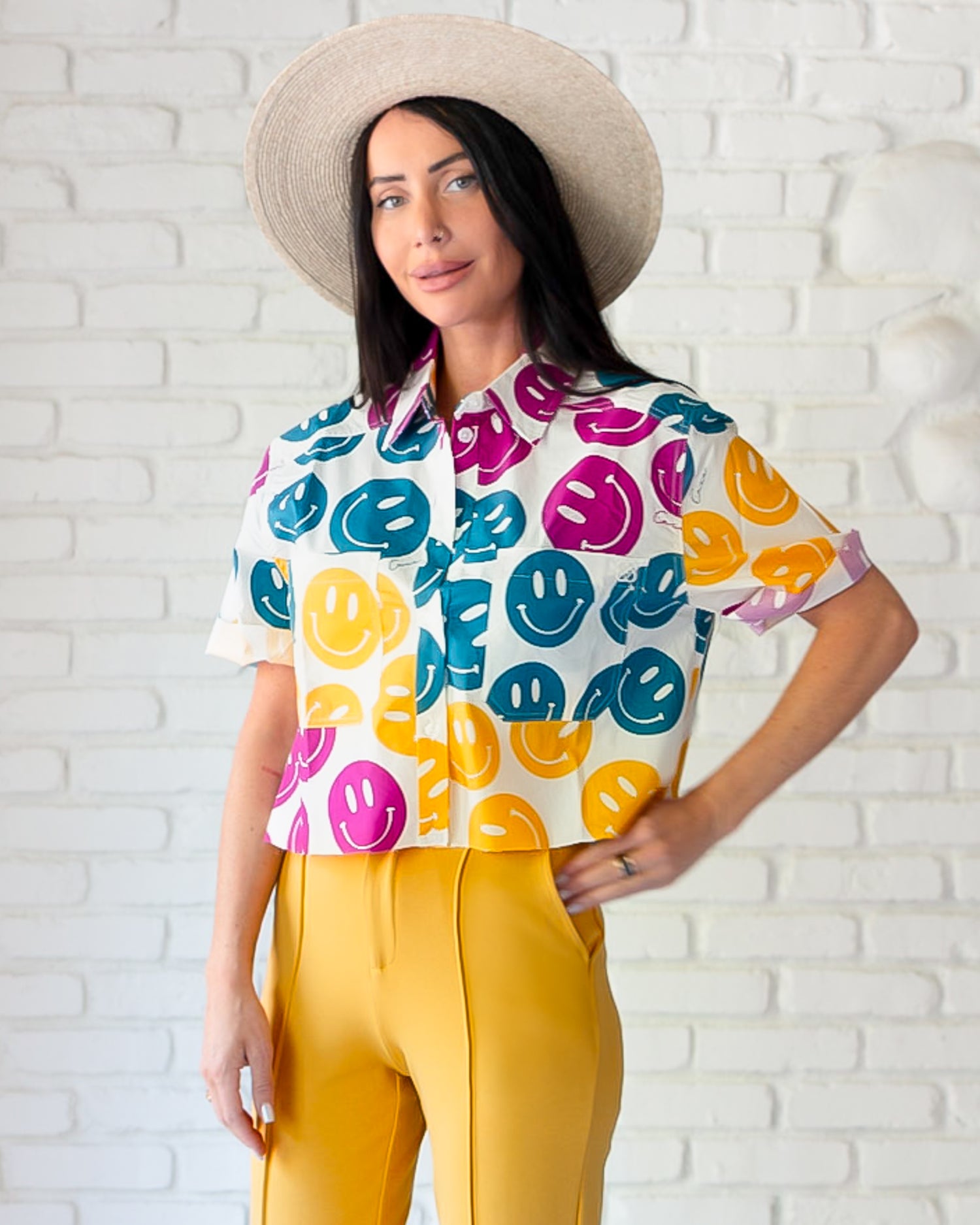 Basic Preslie Poplin Cropped Shirt All Over Smiley