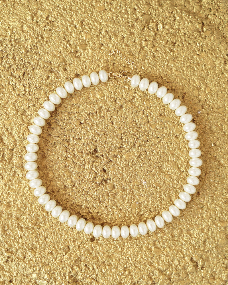 Classy Classy Freshwater Pearl Necklace